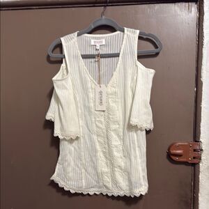Shyanne Womens Stylish White Cold Shoulder Top Size XS